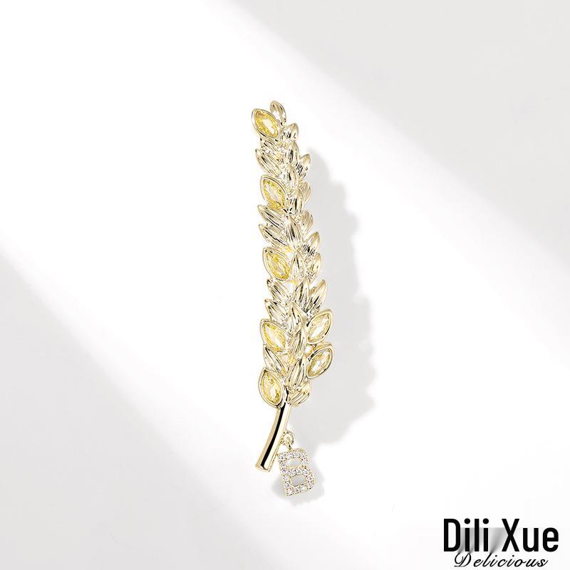 

Dilly Snow Wheat Ear Zircon Brooch: Elegant Copper Pin for Coats
