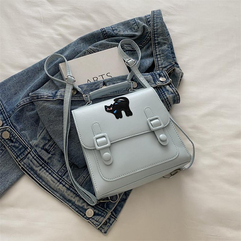 Chic Vintage Shoulder Bag Stylish Commuter Backpack With Unique Design And Soft Pu Material