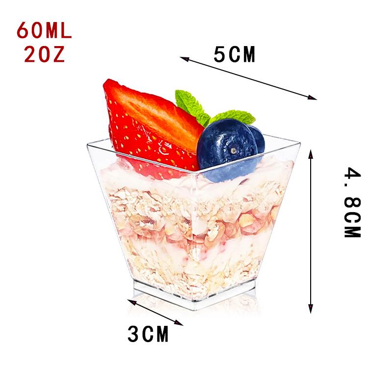 Square Transparent Disposable Dessert Cup - Perfect for Pudding, Jelly, Mousse, and Ice Cream.