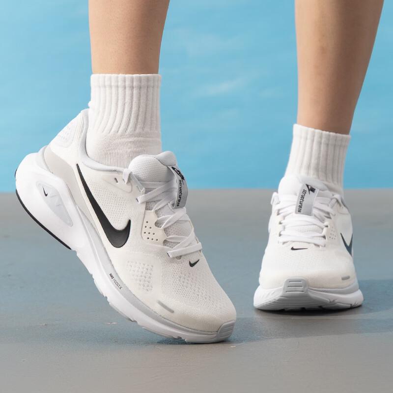 NIKE Women s All-Season Structure Running Shoes HJ1101-101 US W 6.5