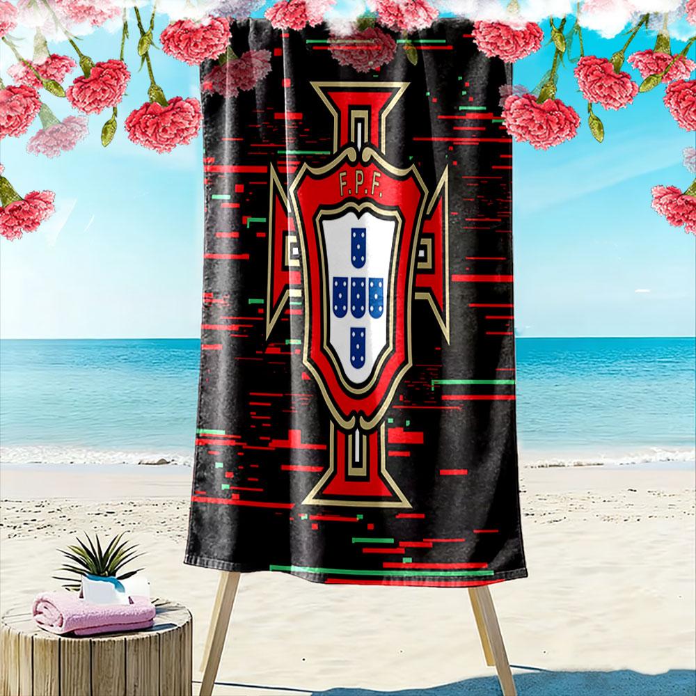 Bold geometric shield Print beach towel, quick drying, suitable for travel, outdoor sports, jogging, the beach and swimming, gift