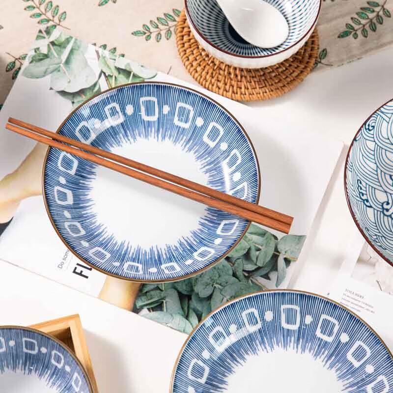 

Lock&Lock Conan 8-Piece Ceramic Dinnerware Set