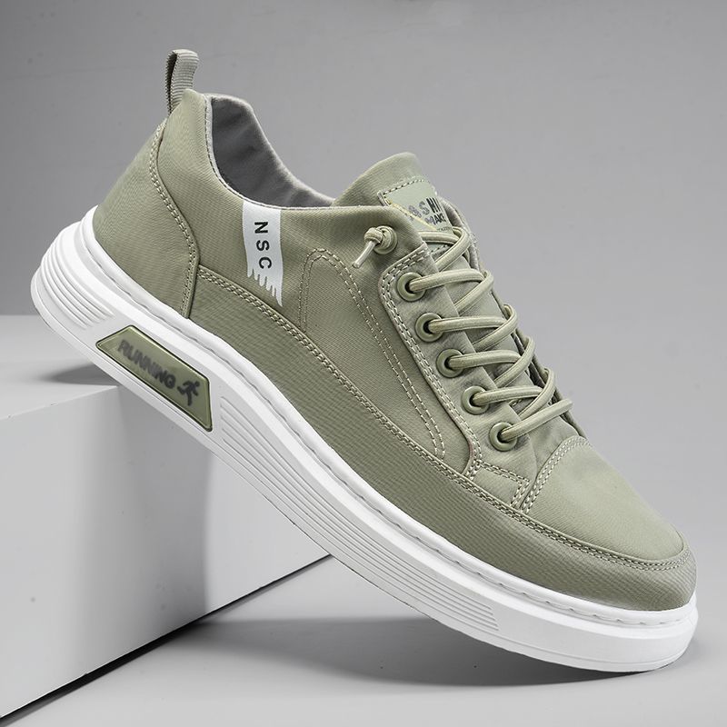 Mode Herren Board Schuhe Eisseide Stoff Herren Freizeitschuhe Leicht Bequem Vulkanisierte Schuhe Outdoor Trend All Match Slipper