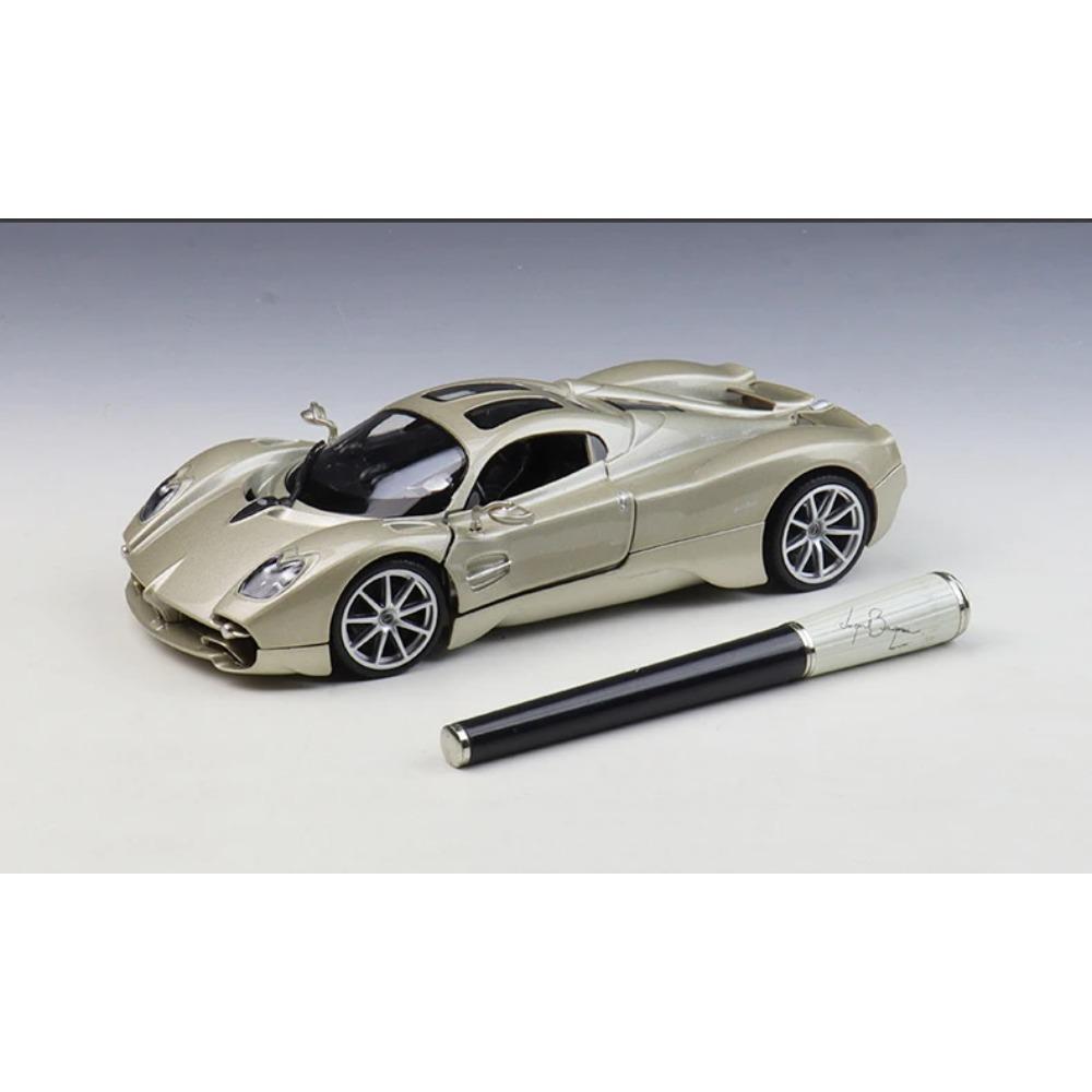 Welly 1/24 Pagani Utopia Alloy Sports Car Model Diecast Metal Track Racing Vehicles Car Model High Simulation Childrens Toy Gift