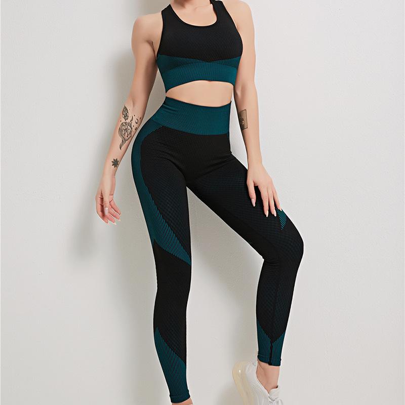 JYL Seamless Yoga Set Hip Lifting Three Piece Fitness Outfit
