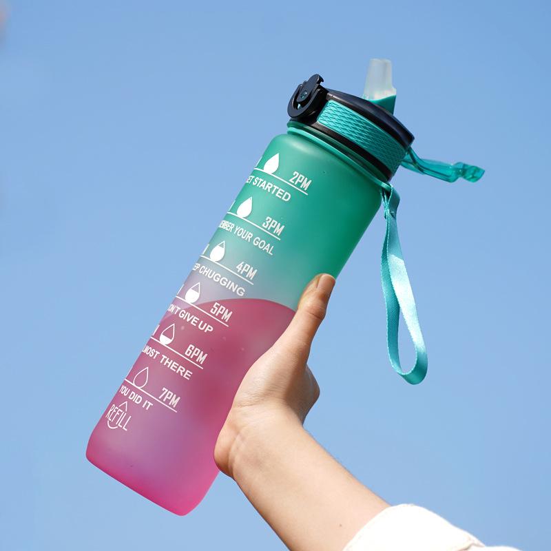 Gradient Water Cup 1L Large Capacity Space Cup Straw Cup Outdoor Sports Water Cup
