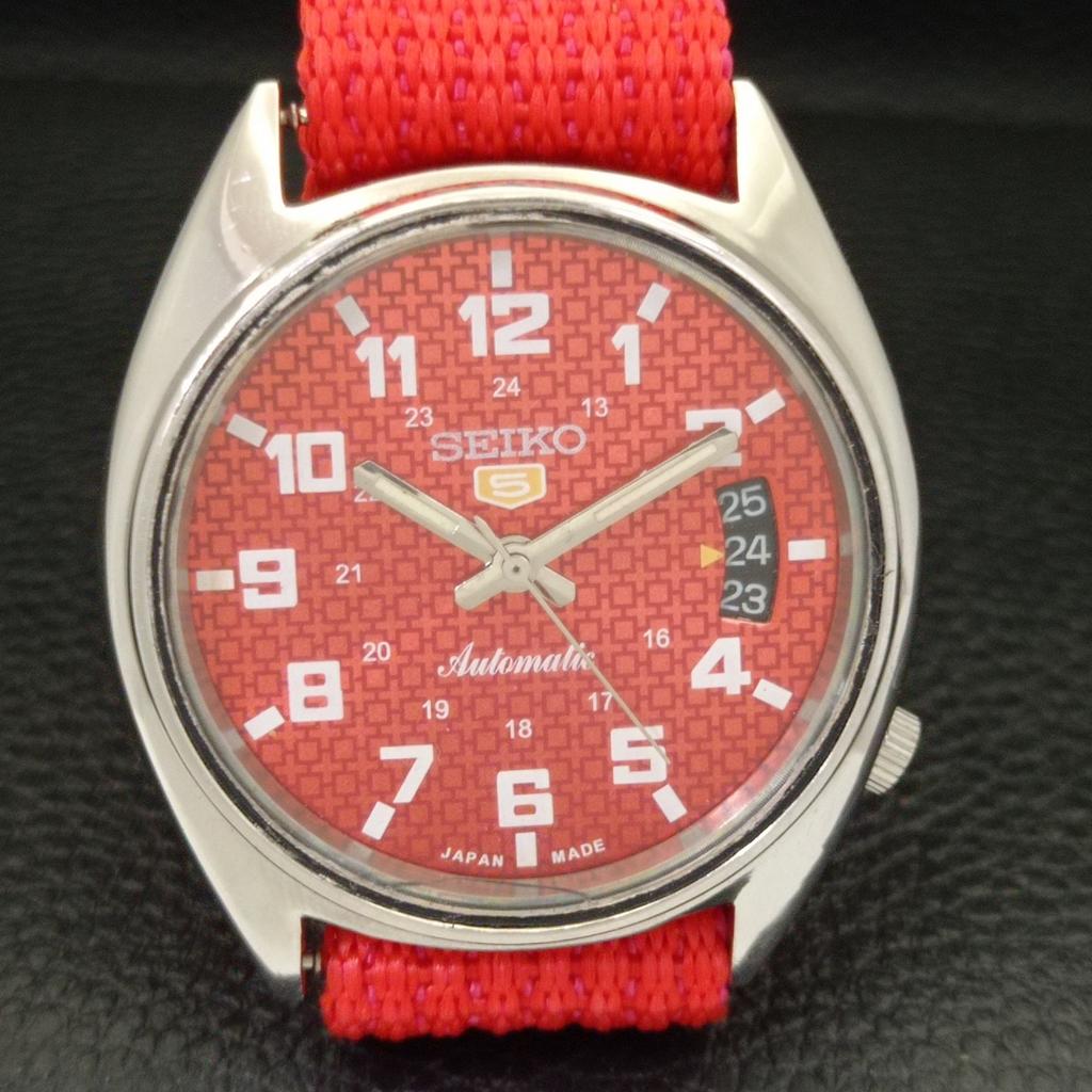 USED VINTAGE SEIKO 5 AUTOMATIC 6119C JAPAN MENS DATE RED DIAL WATCH A433806-2 R119-a433806