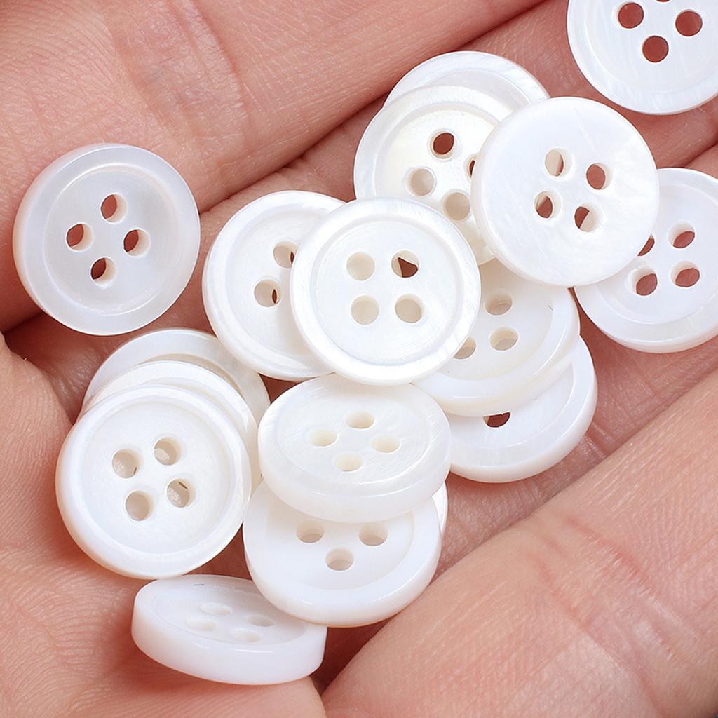 30pcs 15mm/0.59in Black White Resin Buttons Round 4 Holes Solid Color Buttons For Clothes Shirt DIY Accessories