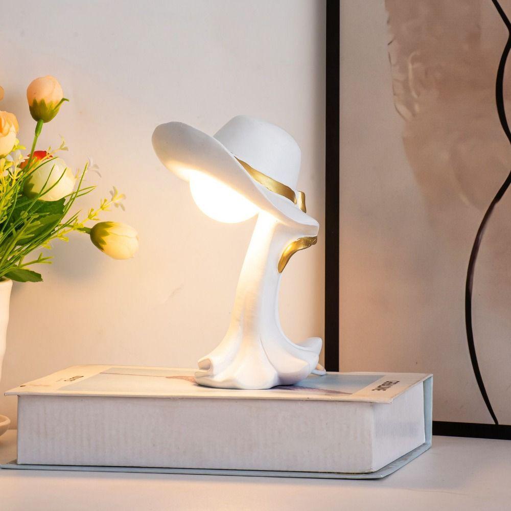 Creative LED Lamp Decorative Straw Hat Cartoon Table Night Light Resin Art Bedside Lamp Home Decor