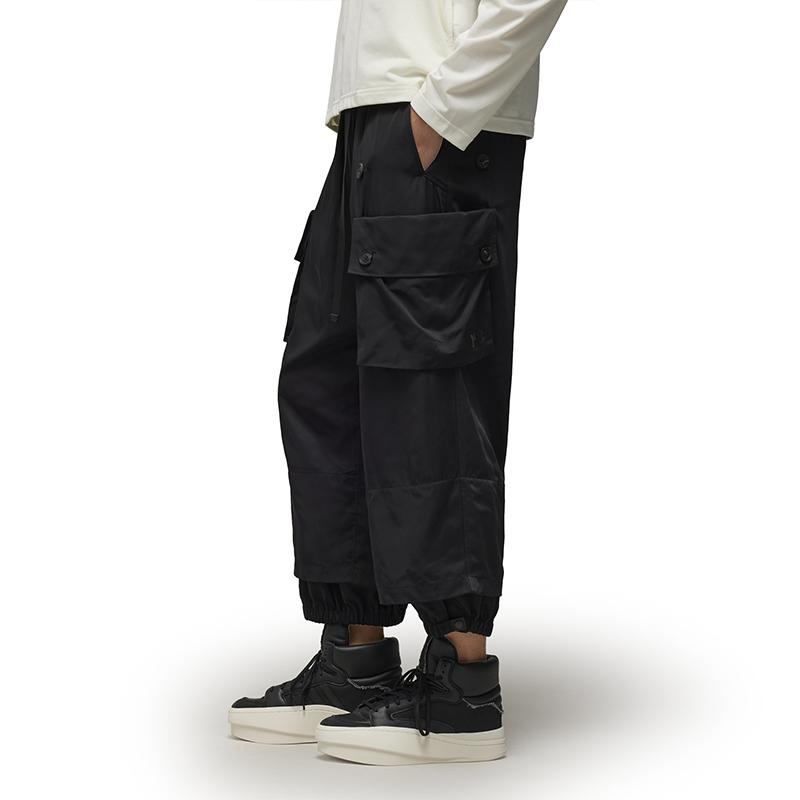 Y-3 Cuffed Twill Pants Loose Fit Multi-Pocket Work Pants Men Pants Black IN8756