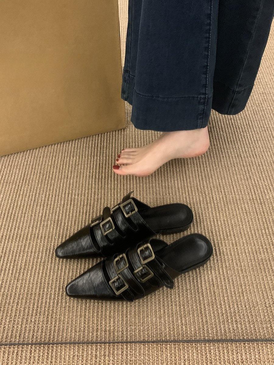 

Fashion 2025 Women s Fashion Baotou Slippers Summer New Pointed Hollow Metal Buckle Soft Sole Anti-slip Wear-resistant Flat Sandals 35 чёрный