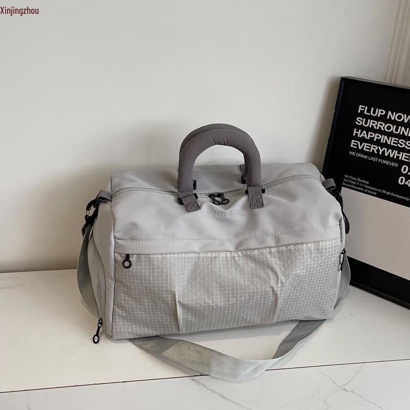 Lightweight Multi-functional Crossbody Sports Travel Bag