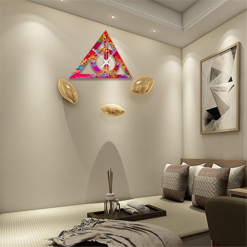 Durable Silicone Mold Triangular Clock Mould Lasers Epoxy Resin Moulds Holographics Jewelry Tool for DIY Enthusiasts