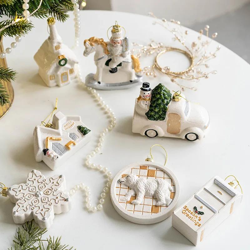 Christmas Creative Painted Special-shaped Platinum Pendant Christmas Decoration Nordic Christmas Tree Decoration Pendant Gift