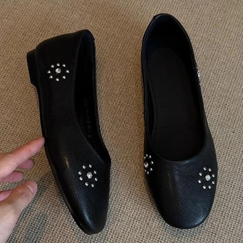 

Мода Мода Мягкие кожаные балетки для женщин Дизайн с заклепками Удобные туфли Мэри Джейн Легкие дизайнерские туфли-лодочки Zapatos Para Mujer 40 чёрный