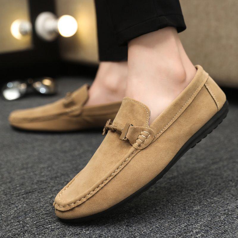 Fashion Male Shoe Solid Color Summer Moccasin Slip-on Men's Casual Shoes Walking 2025 Trend Classic Original Sneakers Legitimate Deals