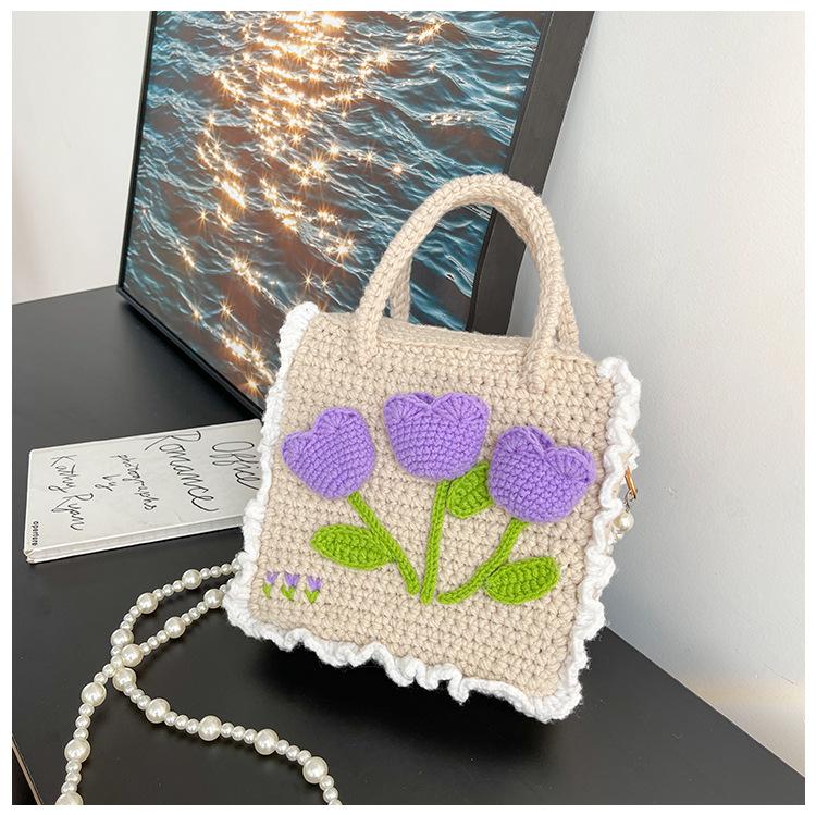 

DIY material bag finished homemade woolen handbag for girlfriend girlfriend square bag tulip hand-woven bag