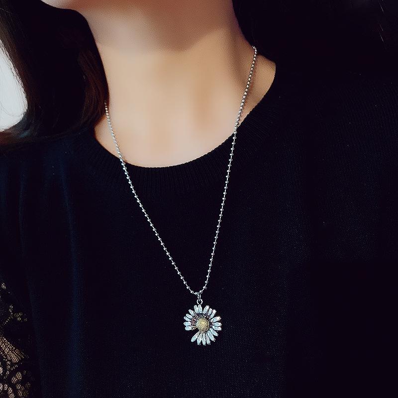 

Маленький кулон в виде ромашки, корейский цветок солнца, цепочка на ключицу, простой женский кулон, ювелирное изделие белый