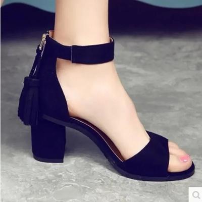 Sandalen mit dickem Absatz, Damen, Sommer, wild, große Größe, hoher Absatz, Sandalen mit mittlerem Absatz und Schnalle, offene Zehenpartie, Flock-Pumps, schwarze Schuhe 2024