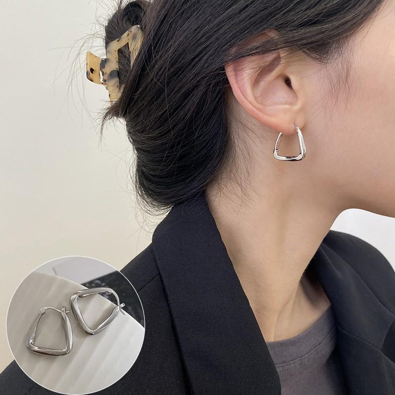 S925 Silver Snake-Shaped Hoop Earrings with Micro-Paved Zirconia - Retro Fashion for Women