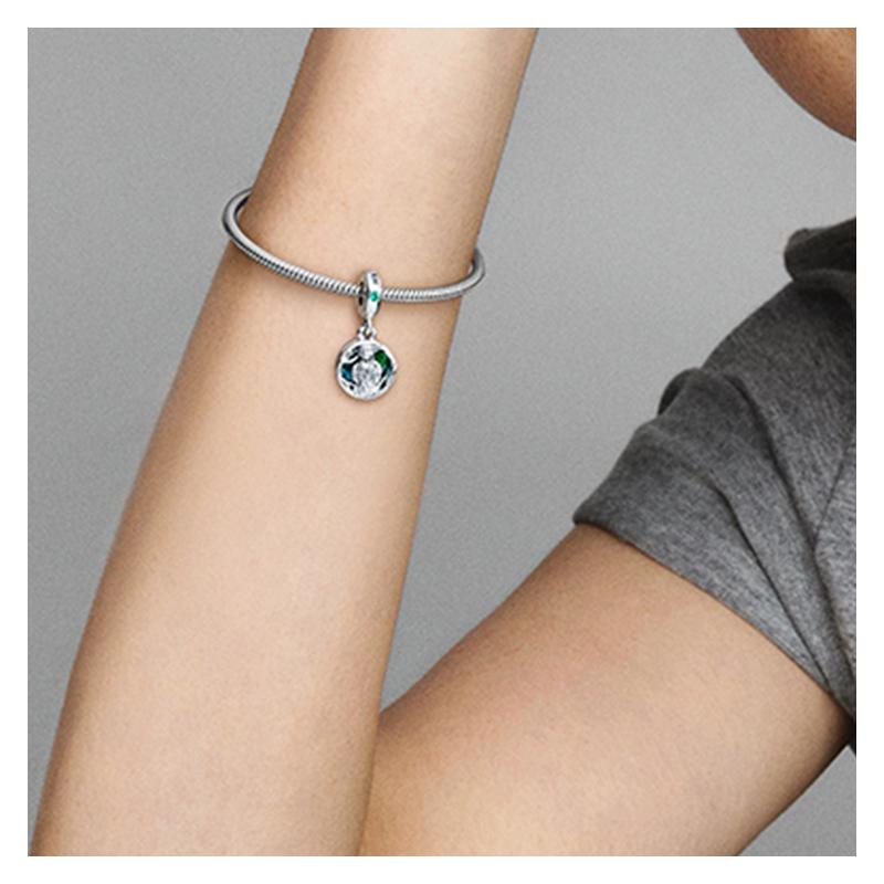Pandora master yoda pendant green 799501C01