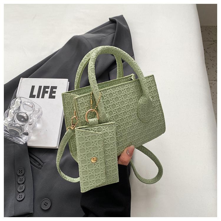 

Сумка-мессенджер однотонная Модная повседневная маленькая квадратная сумка Женская сумка Летняя новая трендовая сумка через плечо зелёный