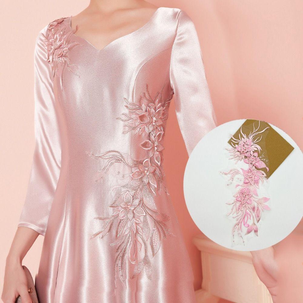 Fashion Elegant Colorful Sequined Embroidery Patches 3D Flower DIY Embroidered Floral Patches Sewing On Patches Wedding