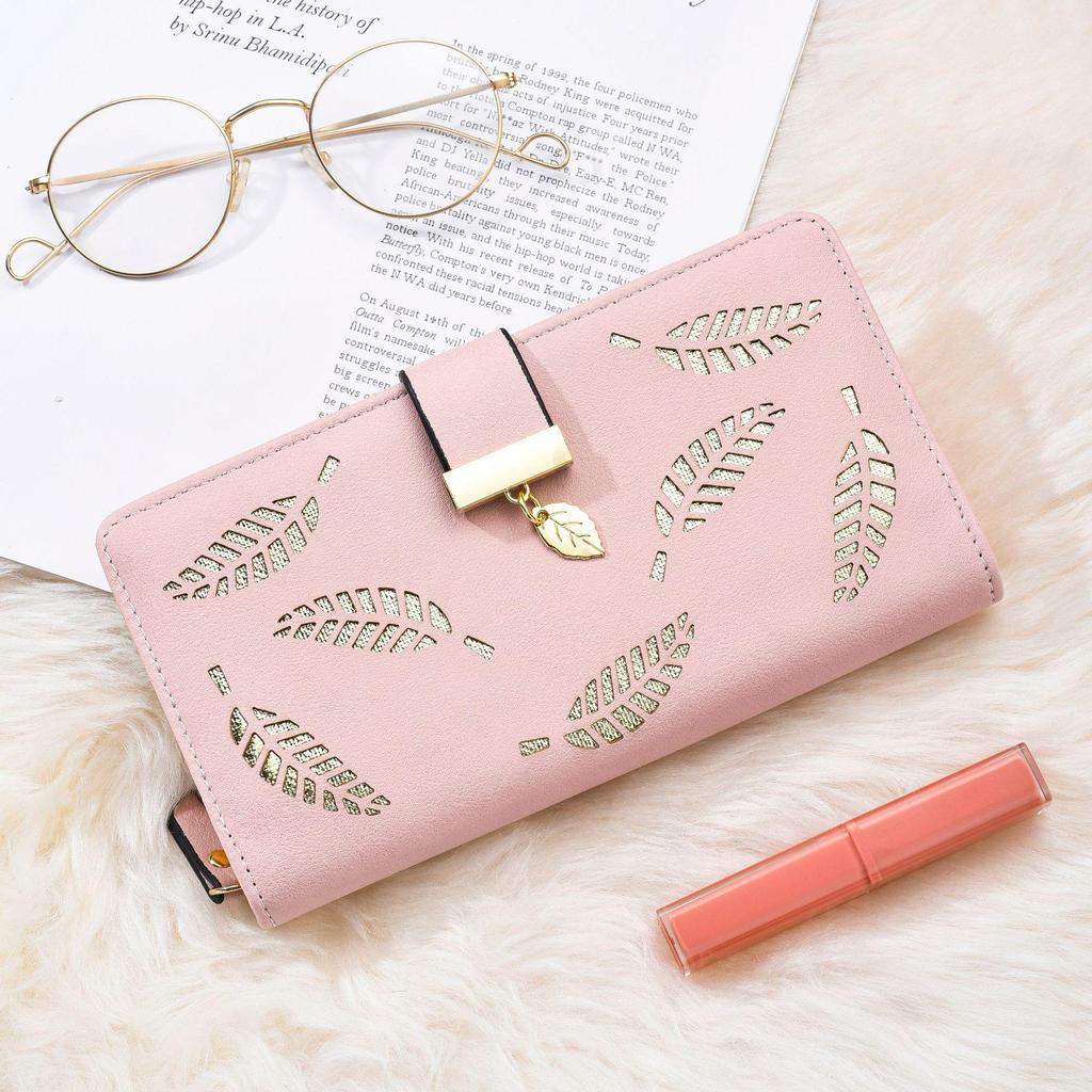 Women's Classic Long Wallet with Leaf Cutout and Zipper Clasp
