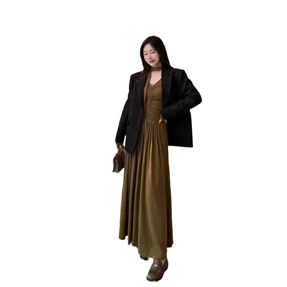 Autumn 2024 Slimming Pleated Knitted Dress for Women