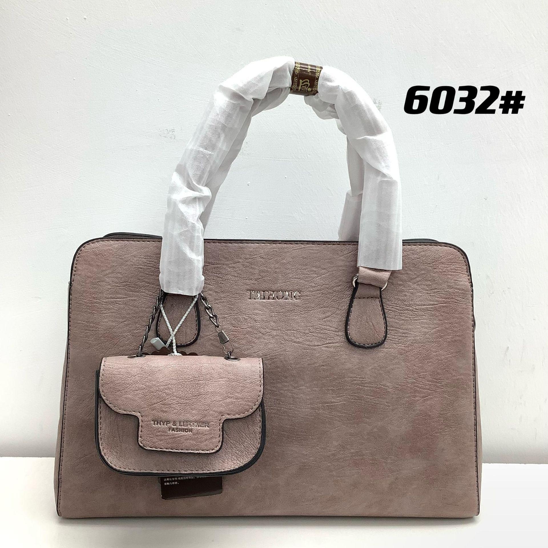 

2024 New Large Capacity Women s Tote Bag Fashionable and Simple Horizontal Square Shoulder Handheld Women s Bag