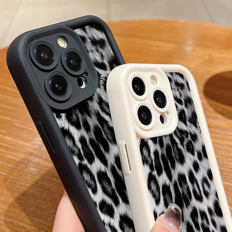Snow Leopard Print Soft TPU Phone Case For iPhone Air 16e 17 16 15 14 Pro Max 13 12 Pro 15 16 14 Plus Shockproof Silicone Cover