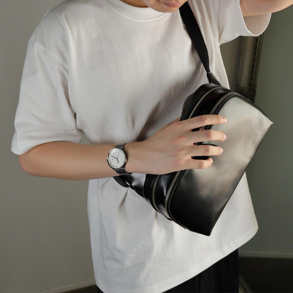 Targio Leather Workshop Futuro Cowhide Body Bag, Men's Genuine Leather One-Shoulder Bag, Lightweight, Small, Stylish, Perfect for Commuting, Travel,