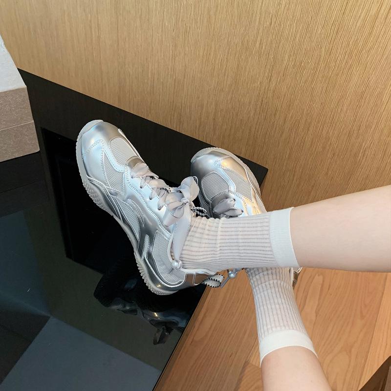 Grape Mother Same Leather Ballet Style Moral Training Shoes Women's Forrest Gump Shoes Little White Shoes Dad Shoes Large Size Women's Shoes 41-43