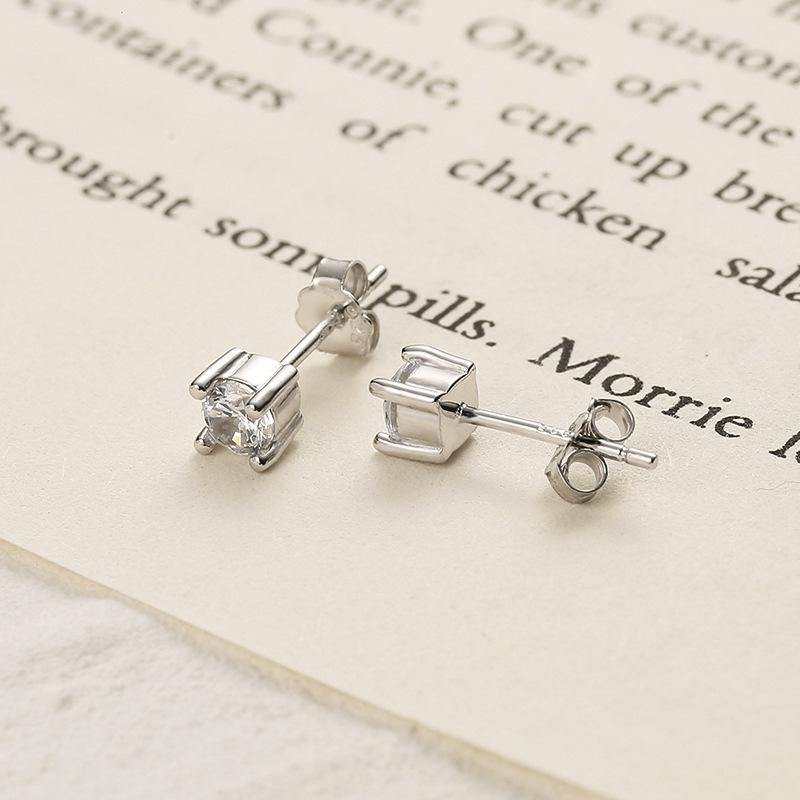S925 Sterling Silver Four-Prong Solitaire Stud Earrings – Elegant Classic Design for Women