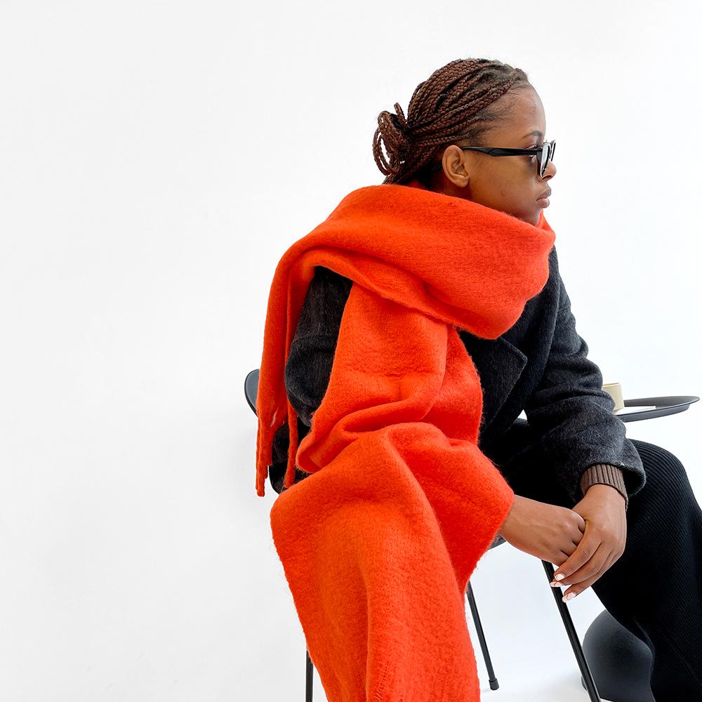 Sciarpa da Donna Azzurro Chiaro Multicolor Cavalluccio Marino in Lana - Scialle di Alta Moda Invernale