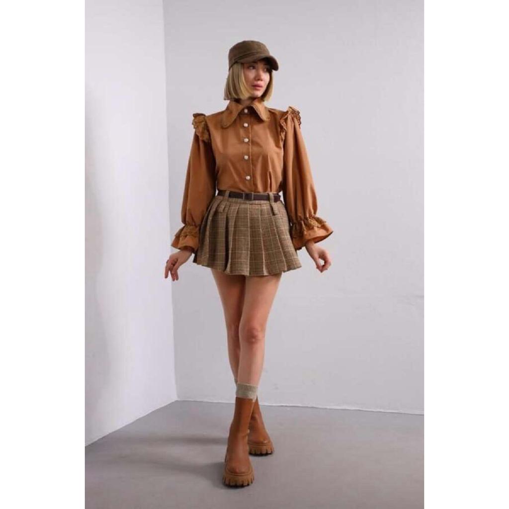 Vintage Shirt White With Scallop Detail