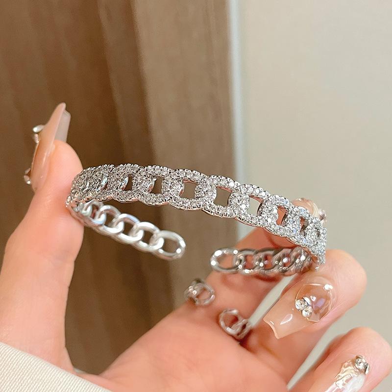 Chain Diamond-Encrusted Zir*****Pen Bracelet Set, High-End French Light Luxury Niche Super Flash