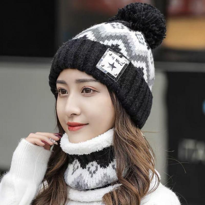 Thickened Fleece Knitted Hat Winter Cycling Cap Women's Outdoor Cold Proof Two-Piece Set Ear And Neck Protection Hat