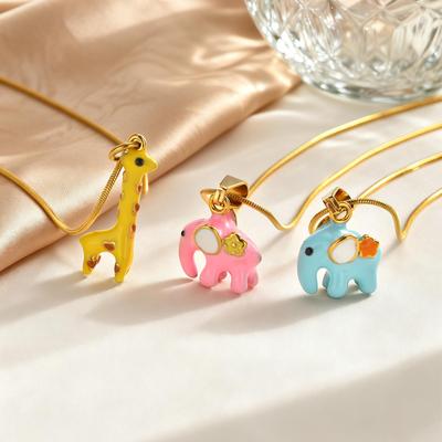 Cute Animal Women'S Necklace, Stainless Steel Dripping Elephant Giraffe Pendant Necklace 2328