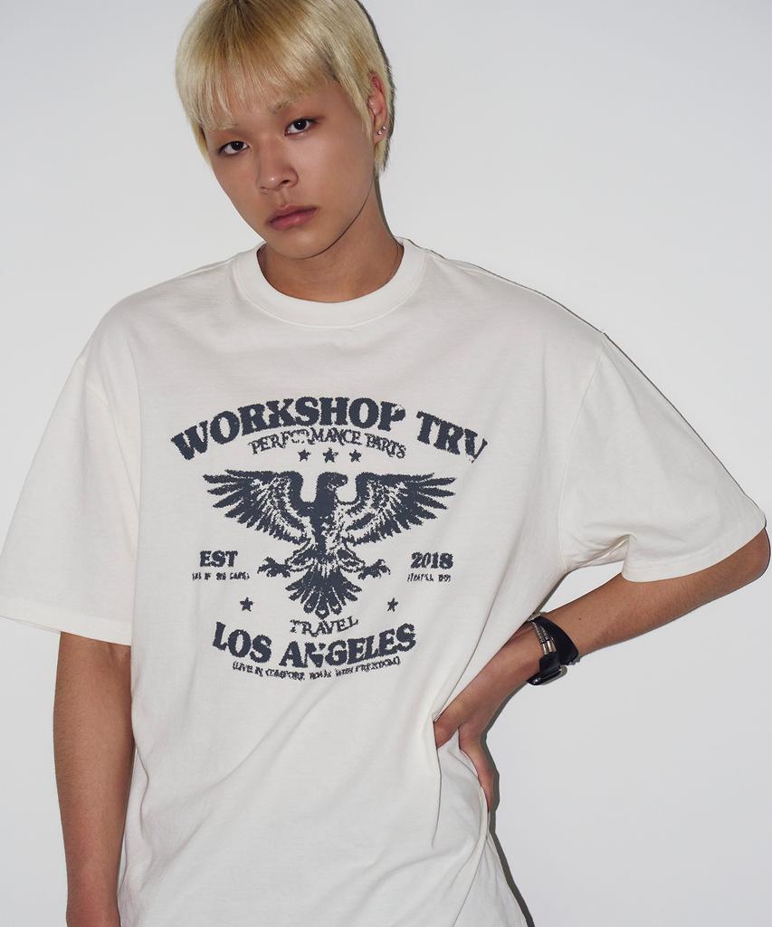 TRAVEL Emblem Pigment Short Sleeve T-Shirt Cream