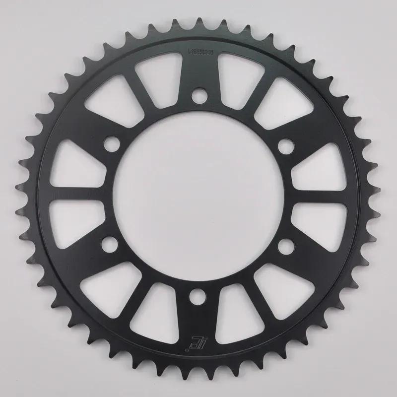 520 Motorcycle Rear Sprocket For Yamaha MT25 MT-25 YZFR25 16-18 YZF-R3 15-24 MT03 MT-03 MTN320 16-24 R6 YZFR6 03-24 YZFR6S 06-10
