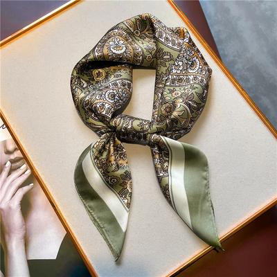Écharpe Femme Imprimée 70X70cm Mode Châle Carré Bandeau Cou Luxe Bandana Écharpes en Satin Printemps/Été pour Sac Écharpes Cheveux