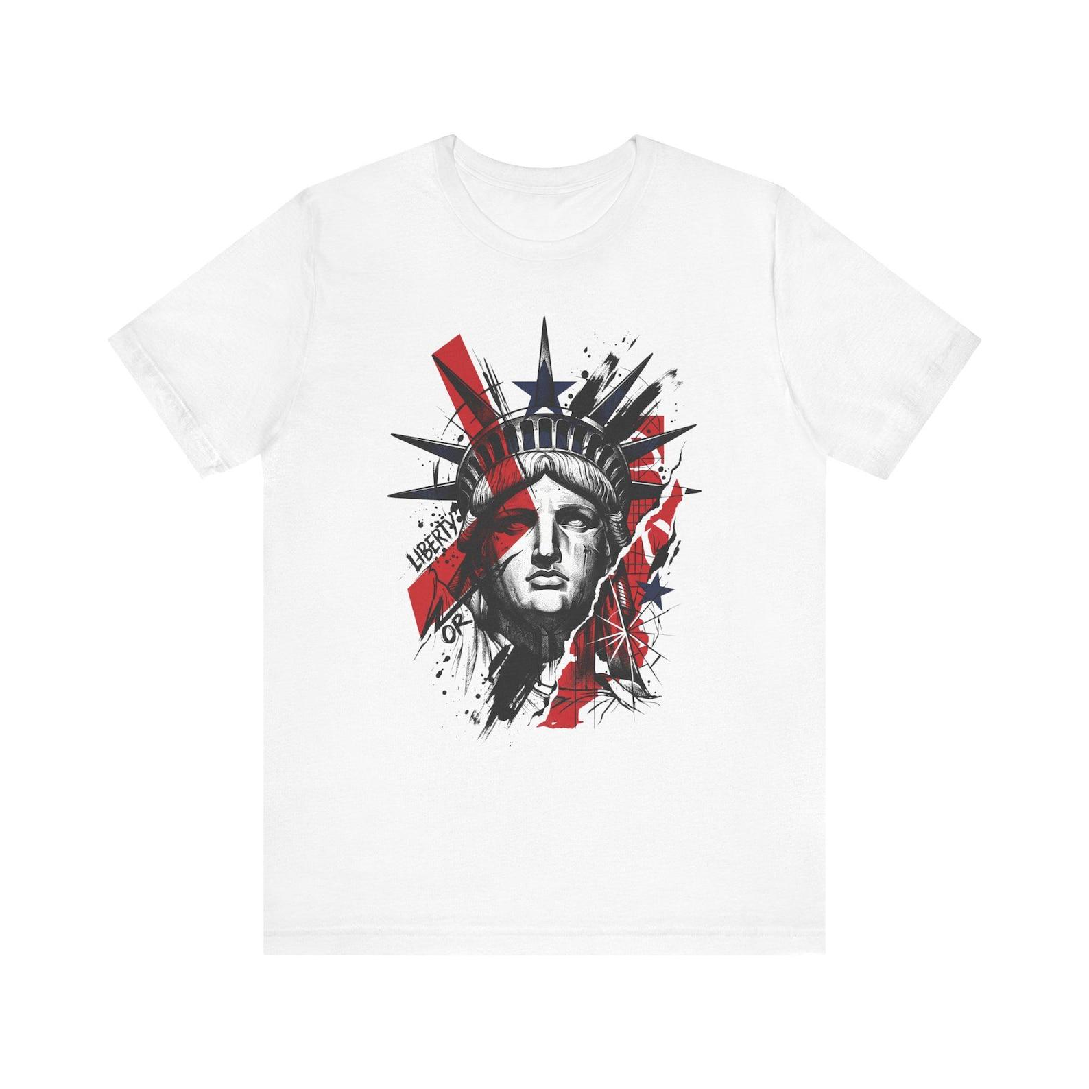 Statue of Liberty T-Shirt | Patriotic American Freedom Tee | 4th of July USA Pride Graphic Shirt S