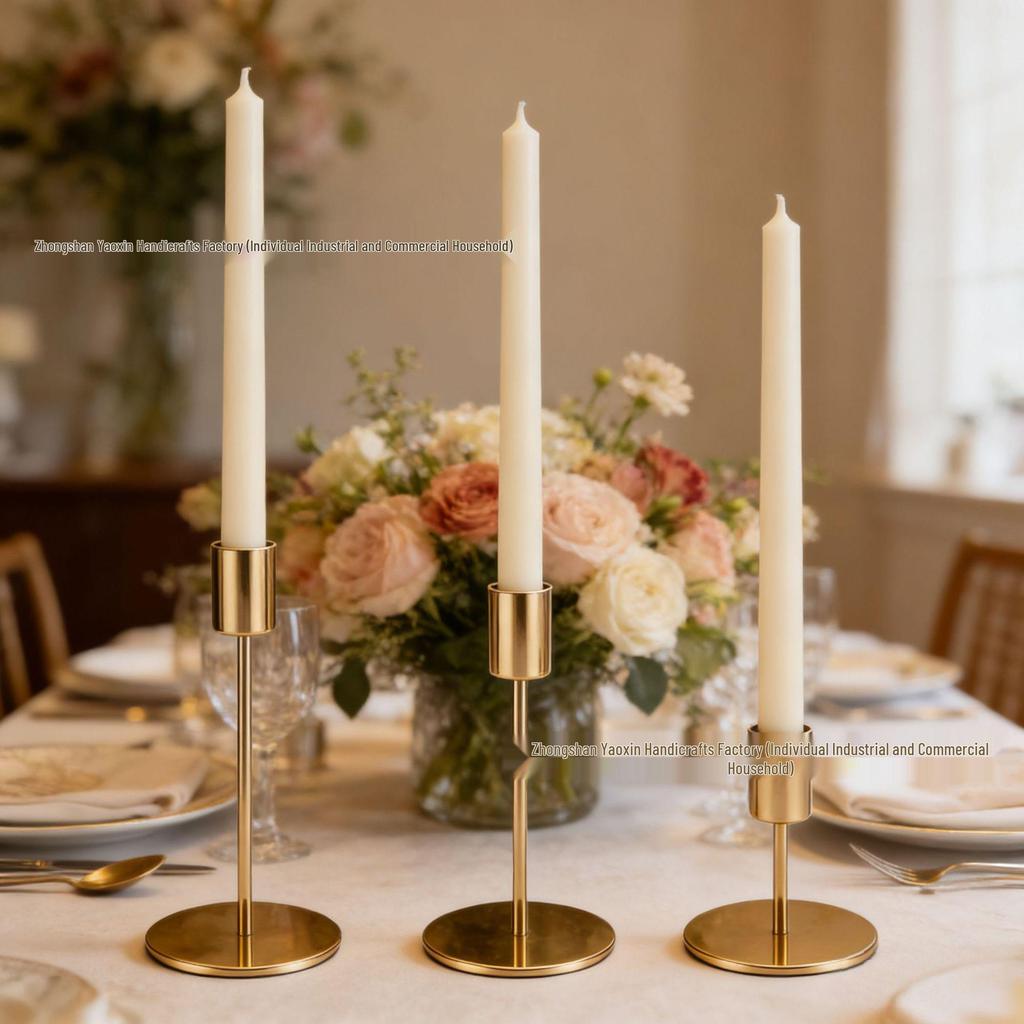 European Style Gold Iron Art Metal Candlestick Ornament