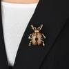 Dziki chrząszcz broszka ze zwierzęciem moda metalowy chrząszcz skarabeusz Pin Boutonniere szpilki i broszki