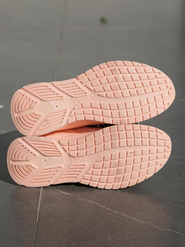 Chaussures de Sport en Maille Flyknit Polyvalentes Grande Taille pour Femmes - Mode Décontractée Nouvelle