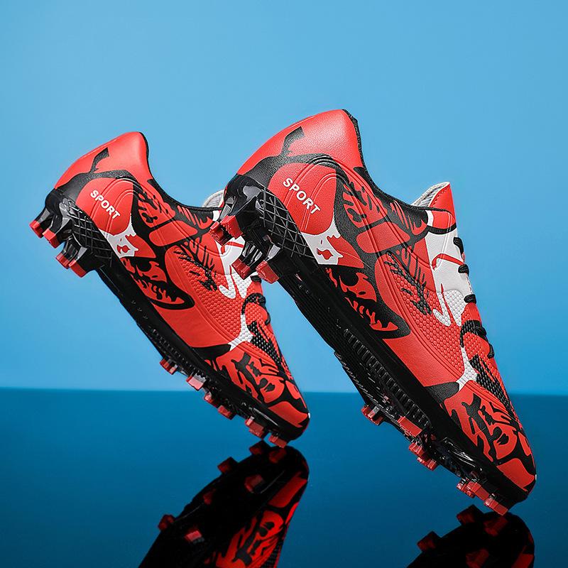 Kall Stick Spot Barnfotbollsskor Trasiga Naglar Pojkar och Flickor Spel Långa Naglar Ungdom Halkfria Sportskor