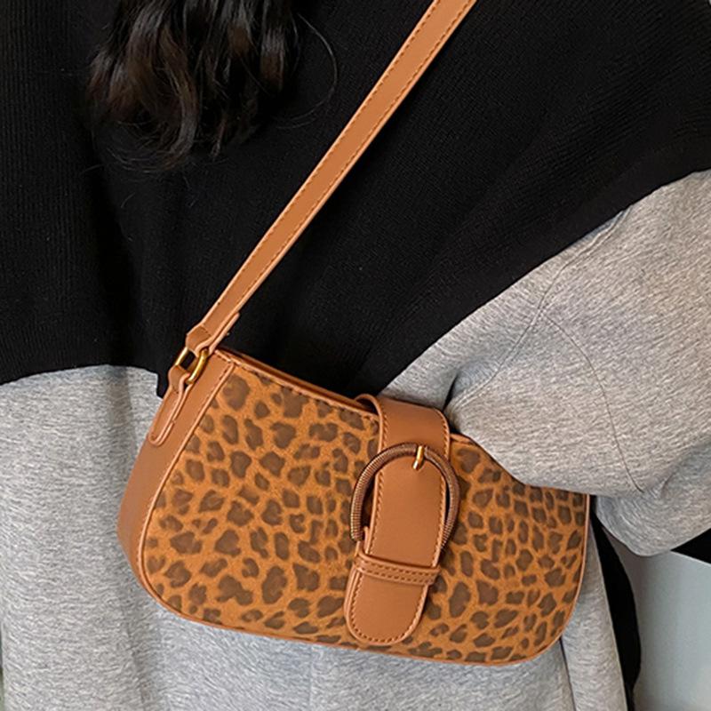 High-value Niche Matte Bag Female Leopard Print Autumn New Shoulder Underarm Bag Crossbody Small Square Bag