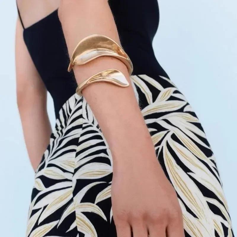 Heavy Exaggerated Metal Leaf Flower Chunky Bracelet Necklace for Women 2024 Trend New Metal Choker Fashion Jewelry Gifts