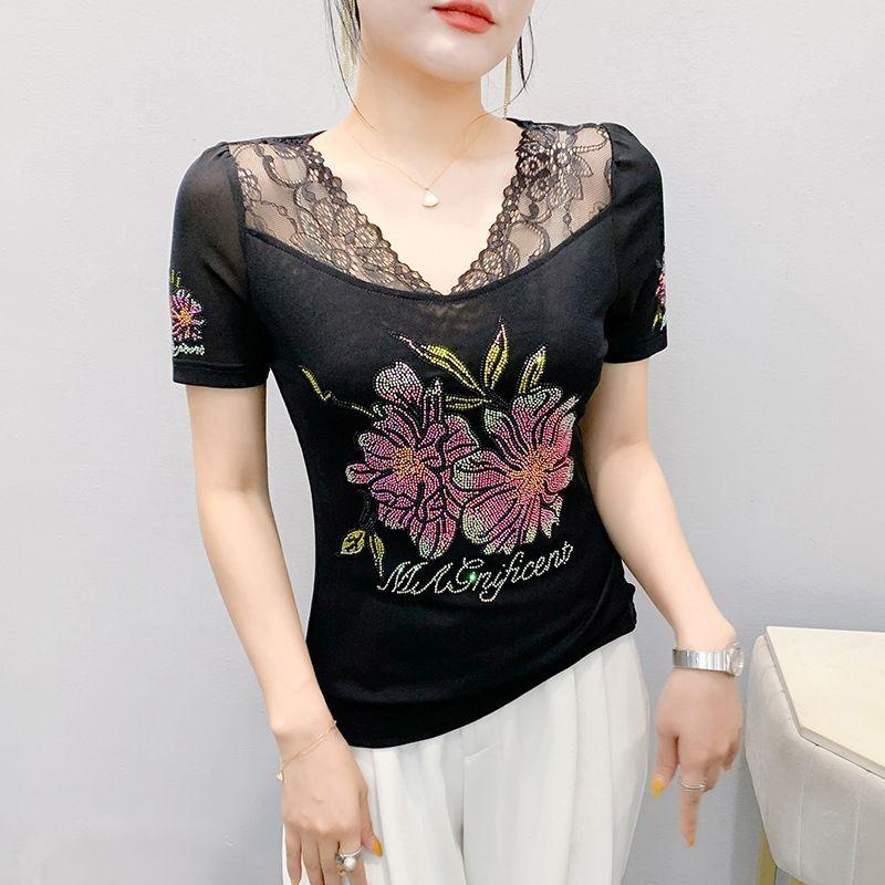 New Korean Sexy Lace V-Neck Designer T-Shirt Luxury Flowers Hot Diamonds Women's Tops Clothes Elegant Short Sleeve Casual Tees